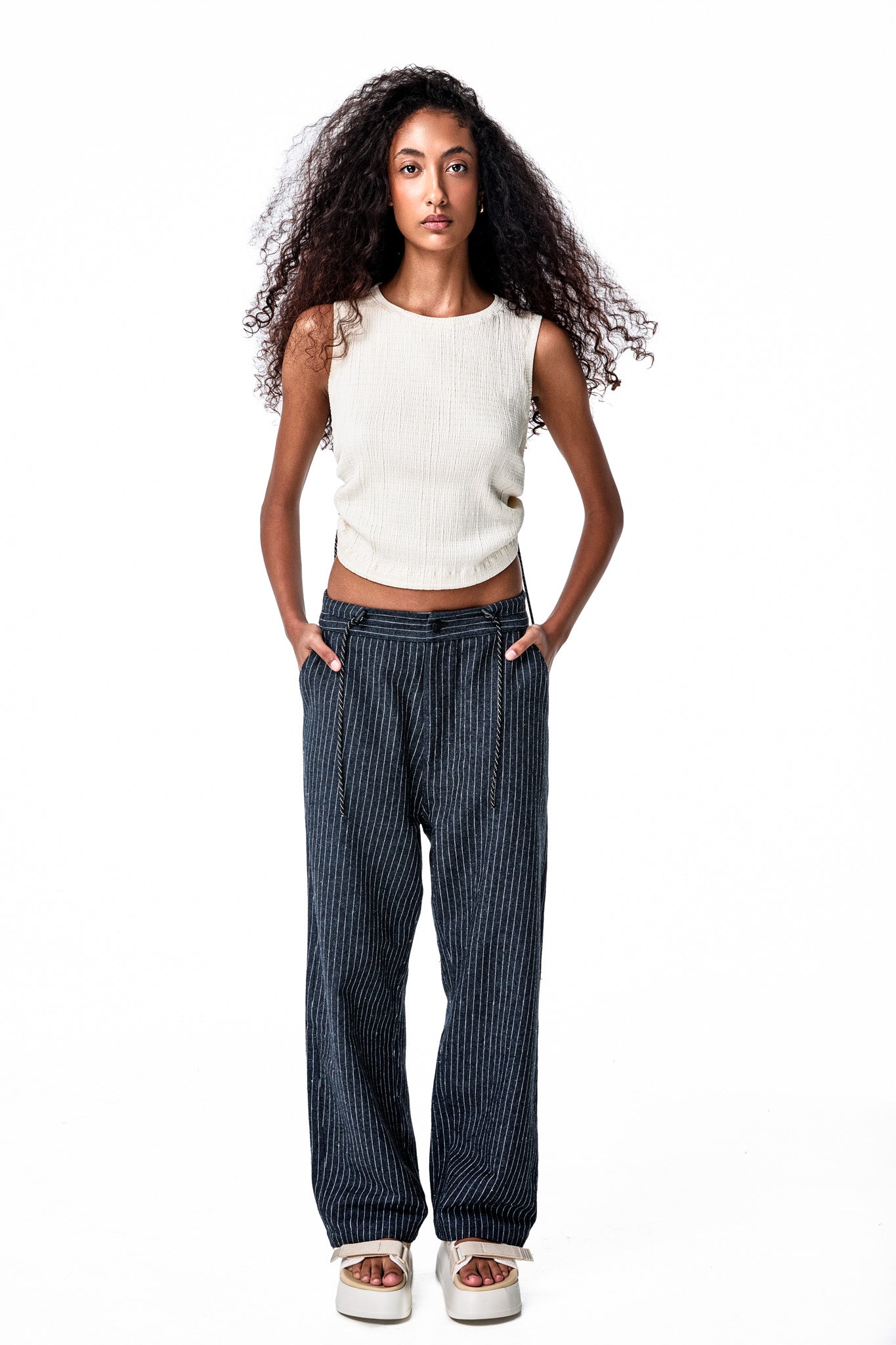 TANK TOP STRING PEARL